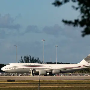 How Trump’s Search for a New Air Force One Led to Qatar’s Jet